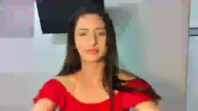 EveLuxe01 online show from March 25, 2026, 7:02 pm