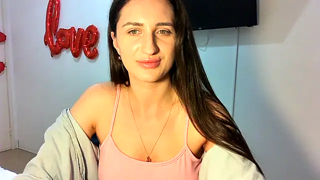 Snapshot of EveLuxe01 chatting on March 3, 2026, 7:21 pm EveLuxe01 online show from March 3, 2026, 7:21 pm