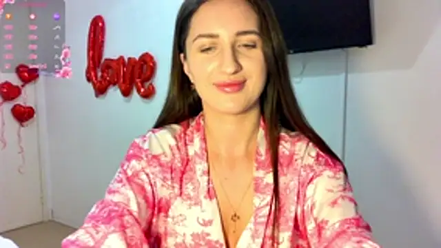 EveLuxe01 online show from March 7, 2026, 6:13 pm