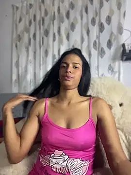 FlorSalvaje  online show from May 30, 2026, 12:39 am
