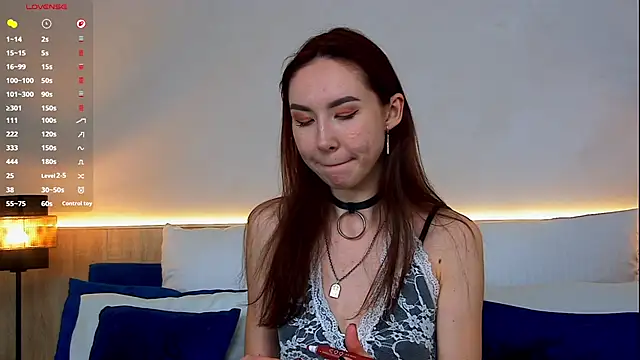 Snapshot of EmilyGray__ chatting on May 2, 2026, 7:13 am EmilyGray online show from May 2, 2026, 7:13 am