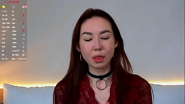 Snapshot of EmilyGray__ chatting on May 5, 2026, 7:22 am EmilyGray online show from May 5, 2026, 7:22 am