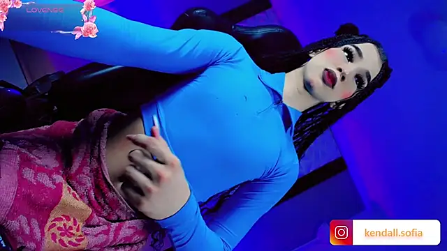 Snapshot of Sophiaa_doll_ chatting on June 12, 2026, 5:38 am Sophiaa doll online show from June 12, 2026, 5:38 am