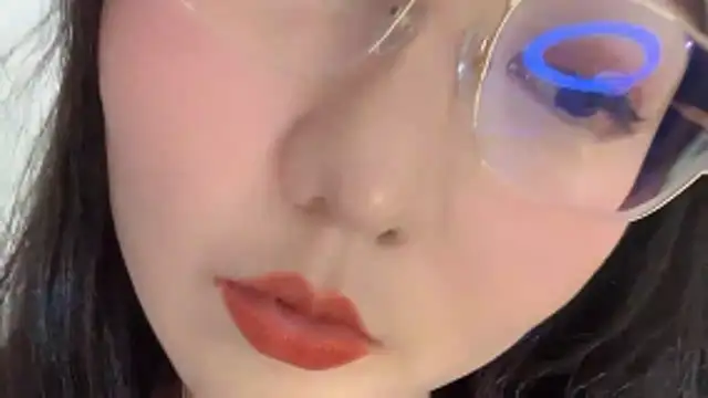 Susu-36E online show from May 11, 2026, 4:04 pm