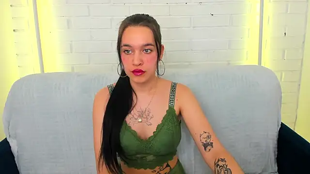 AishaTempt online show from March 13, 2026, 8:52 am