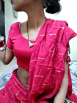 MAYA BED GIRL online show from March 13, 2026, 7:35 am