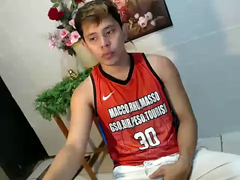 Baby Maxxx online show from May 11, 2026, 6:27 pm
