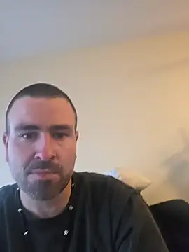 Snapshot of Biggbaddwulf7 chatting on April 8, 2026, 1:29 am Biggbaddwulf7 online show from April 8, 2026, 1:29 am