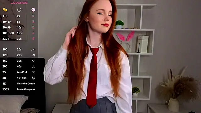 HollisStorer online show from April 6, 2026, 3:13 pm