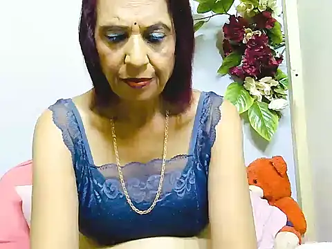Snapshot of Hot_queen58 chatting on June 25, 2026, 5:29 pm Hot queen58 online show from June 25, 2026, 5:29 pm
