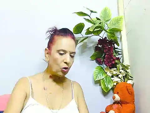 Snapshot of Hot_queen58 chatting on June 19, 2026, 5:08 pm Hot queen58 online show from June 19, 2026, 5:08 pm