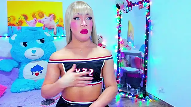 Dulce Fabiana  online show from March 2, 2026, 9:00 pm