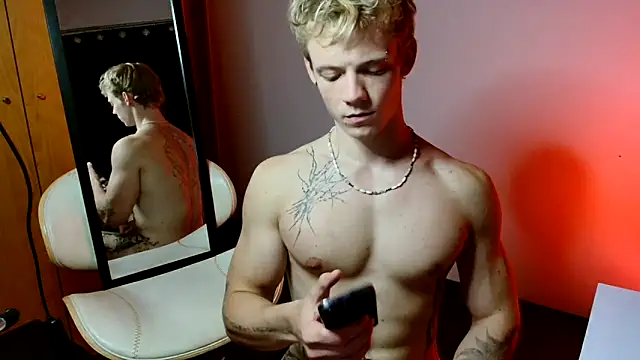 alexbarczukxxx online show from May 19, 2026, 9:44 pm
