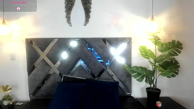 megumi cano online show from March 27, 2026, 3:26 am