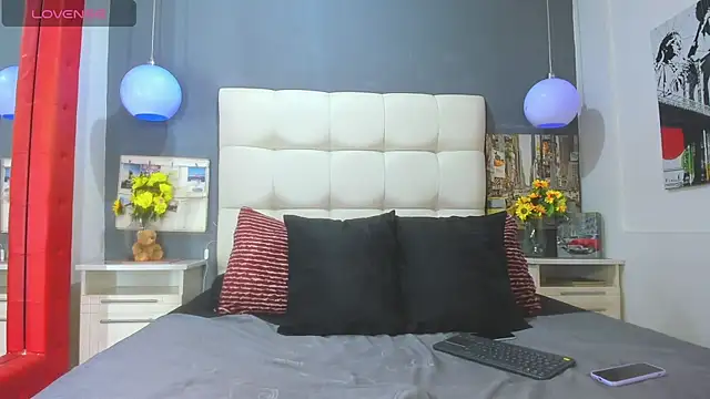 mxli divine  online show from April 2, 2026, 9:21 pm