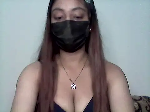 Snapshot of boldxx_G chatting on April 15, 2026, 2:32 pm boldxx G online show from April 15, 2026, 2:32 pm