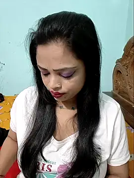 Beauty-3 online show from May 4, 2026, 10:01 pm