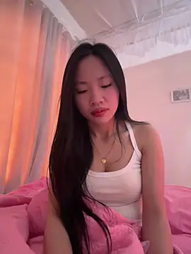 MIABCDZ online show from March 15, 2026, 2:40 am