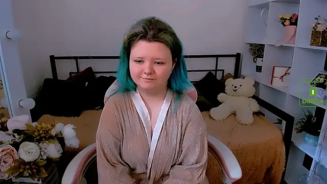 Snapshot of Lunaar_ chatting on March 12, 2026, 7:56 am Lunaar online show from March 12, 2026, 7:56 am