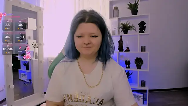 Snapshot of Lunaar_ chatting on April 5, 2026, 5:58 am Lunaar online show from April 5, 2026, 5:58 am