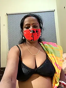 misti-boudii online show from May 4, 2026, 5:11 am