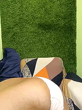 Snapshot of misti-boudii chatting on March 12, 2026, 4:33 pm misti-boudii online show from March 12, 2026, 4:33 pm