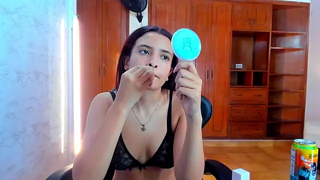 lizzie skinny online show from March 20, 2026, 7:15 pm