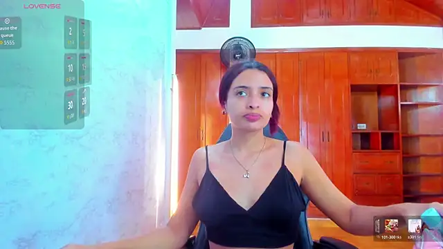 lizzie skinny online show from May 29, 2026, 7:09 pm