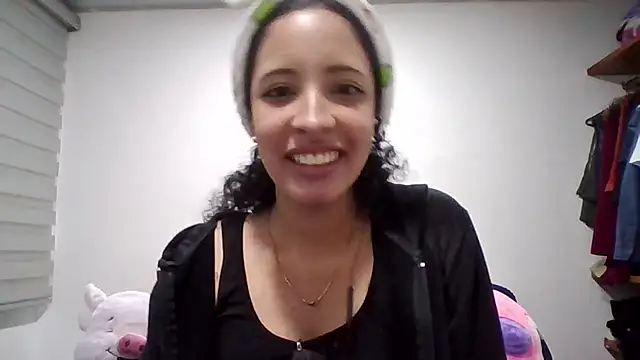 Snapshot of AyanaMonoz chatting on March 2, 2026, 7:54 pm AyanaMonoz online show from March 2, 2026, 7:54 pm