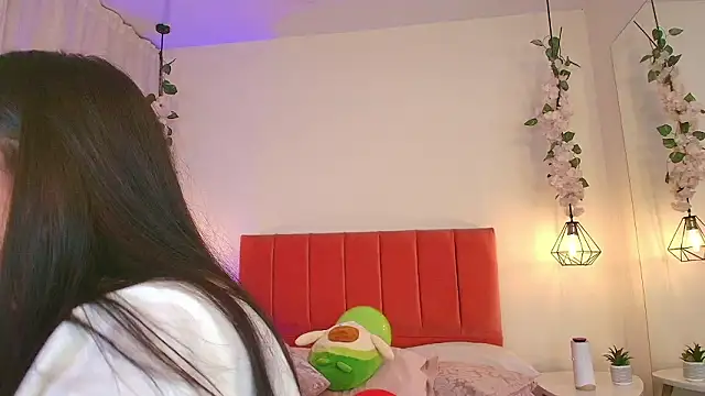 Caandace online show from March 18, 2026, 7:15 pm