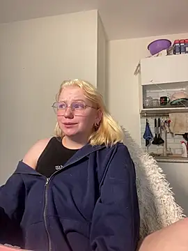 soft focus online show from June 14, 2026, 4:46 am