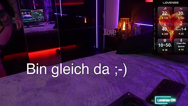 Snapshot of Scarlet6Sins chatting on April 12, 2026, 6:11 pm Scarlet6Sins online show from April 12, 2026, 6:11 pm