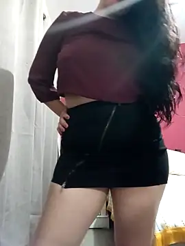 Snapshot of BombonaVip chatting on March 3, 2026, 4:30 am BombonaVip online show from March 3, 2026, 4:30 am