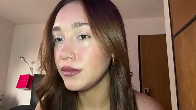 Snapshot of ariadnax0 chatting on March 3, 2026, 5:53 pm ariadnax0 online show from March 3, 2026, 5:53 pm