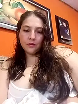 AmaraGold online show from April 23, 2026, 7:48 pm