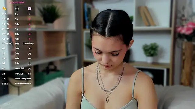 MirthaBolduan online show from March 12, 2026, 8:07 am