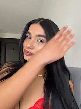 Snapshot of Bella_Smithe chatting on April 24, 2026, 3:25 pm Bella Smithe online show from April 24, 2026, 3:25 pm