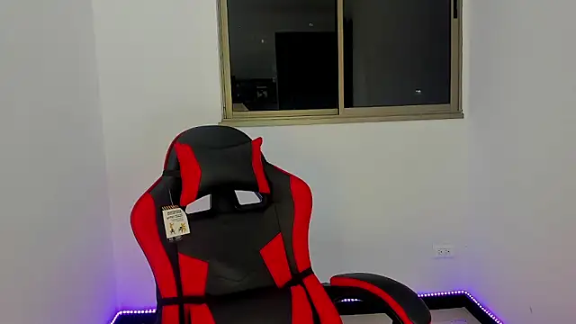 Mnell28 online show from March 10, 2026, 6:50 am