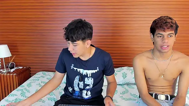 peakk twiinns online show from April 17, 2026, 11:24 am