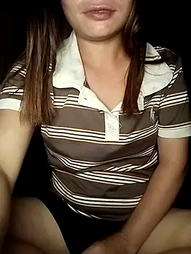 Snapshot of -Tristina- chatting on July 17, 2026, 3:31 pm -Tristina- online show from July 17, 2026, 3:31 pm