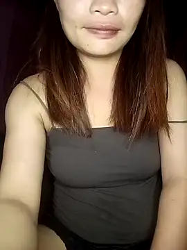 Snapshot of -Tristina- chatting on May 22, 2026, 3:21 pm -Tristina- online show from May 22, 2026, 3:21 pm