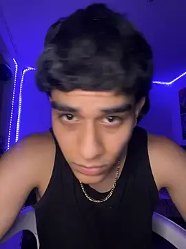 Snapshot of IronLatino chatting on March 3, 2026, 4:08 am IronLatino online show from March 3, 2026, 4:08 am