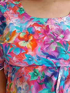 mitu Queen online show from March 3, 2026, 6:53 am