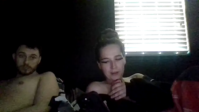 TallHungandCloudy69 online show from May 18, 2026, 7:07 pm