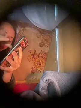 Candy baby01 online show from March 13, 2026, 7:13 am