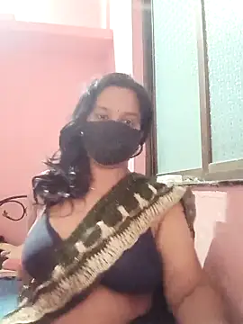 Snapshot of Miss-Dolly07 chatting on May 23, 2026, 4:50 pm Miss-Dolly07 online show from May 23, 2026, 4:50 pm