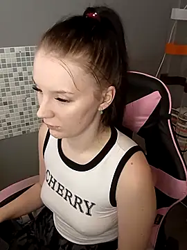 Snapshot of Mary_Blu chatting on March 17, 2025, 7:58 pm Mary Blu online show from March 17, 2025, 7:58 pm