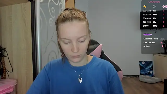 Snapshot of Mary_Blu chatting on September 27, 2025, 7:47 am Mary Blu online show from September 27, 2025, 7:47 am