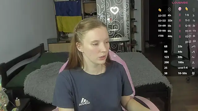 Snapshot of Mary_Blu chatting on November 20, 2025, 10:31 pm Mary Blu online show from November 20, 2025, 10:31 pm