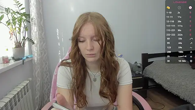 Snapshot of Mary_Blu chatting on October 26, 2025, 9:10 am Mary Blu online show from October 26, 2025, 9:10 am